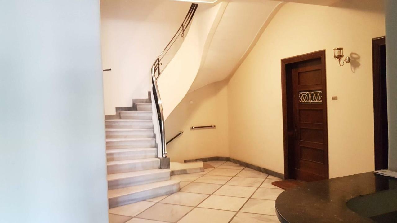 Violet Errathens Apartment - Athens Center, 7 Bd, 3 Bath المظهر الخارجي الصورة