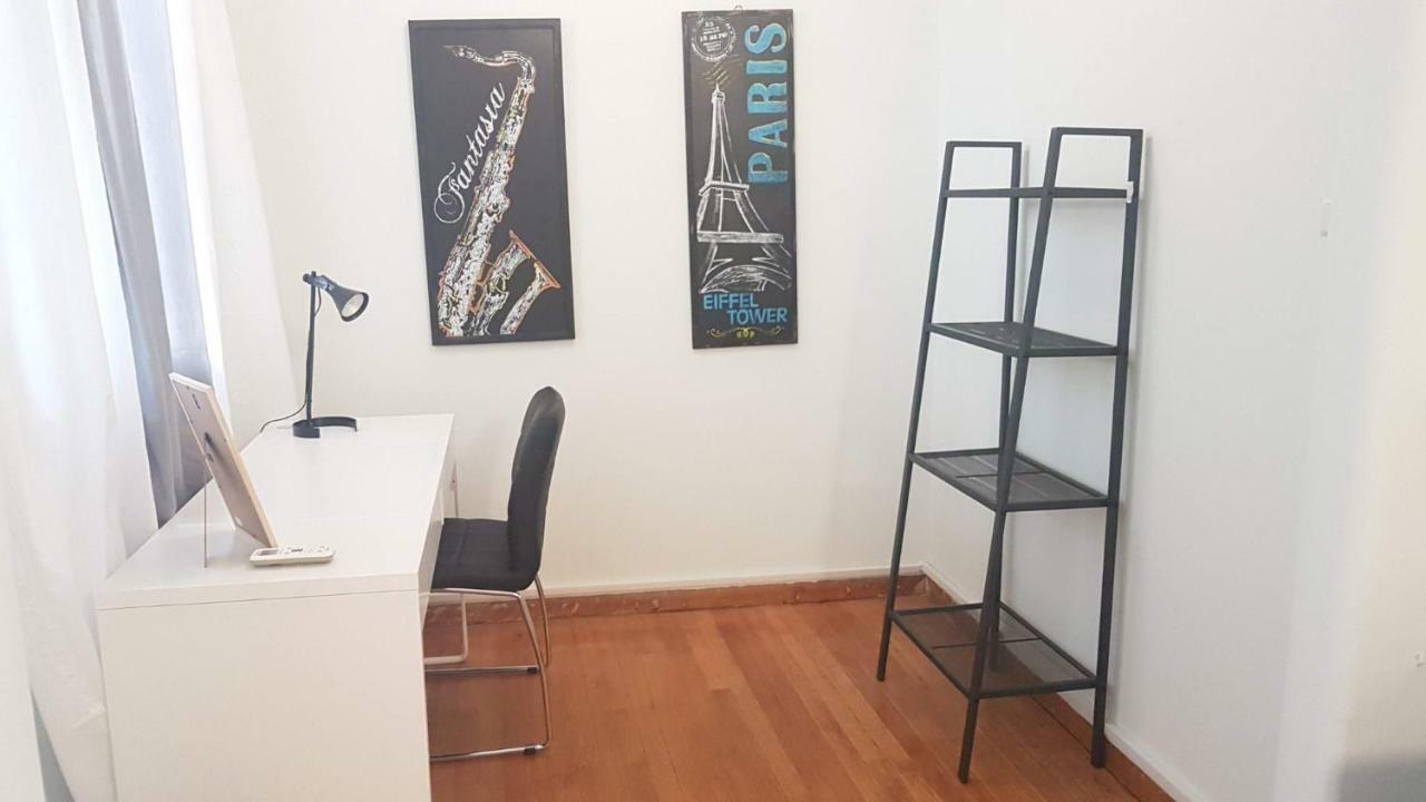 Violet Errathens Apartment - Athens Center, 7 Bd, 3 Bath المظهر الخارجي الصورة