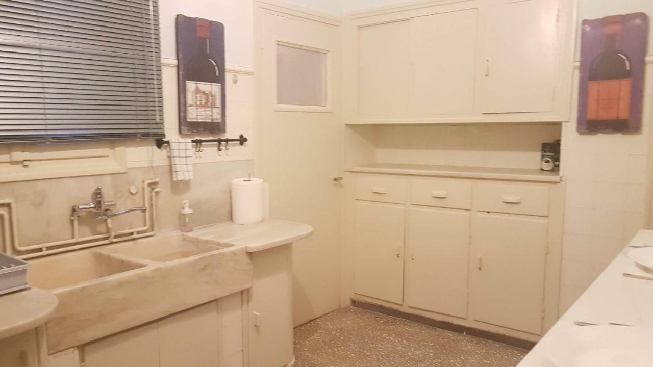 Violet Errathens Apartment - Athens Center, 7 Bd, 3 Bath المظهر الخارجي الصورة